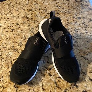 Tiem spin cycling shoes Brand New in Box